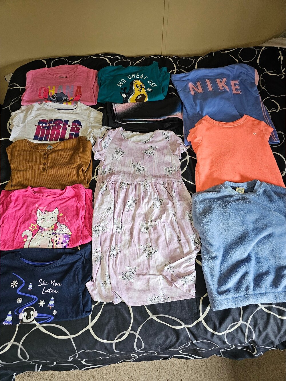 Girl's 11 pc Clothes Bundle - Size XL 14/16 Mixed Lot - Nike Thereabouts Disney